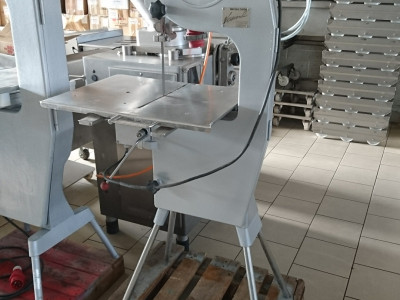 KT 325 Band Saw